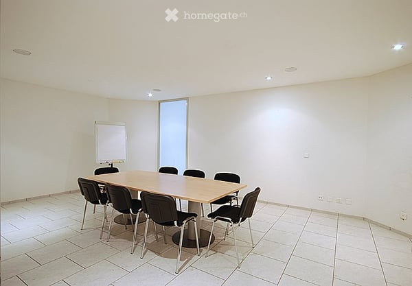 Eckbüro mit gem. Sitzungszimmer im 2. OG im Bösch, Hünenberg 5