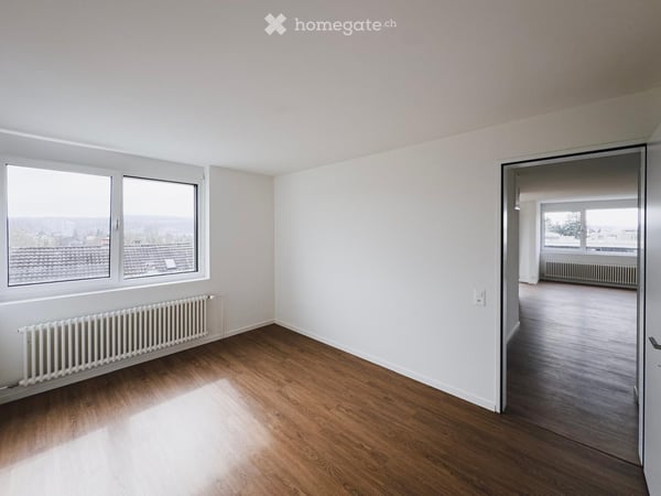 Flexibel wohnen auf 134 m², frisch sanierte 4.5-Zimmer-Wohnung mit möglichkeit für separater Wohnung 7