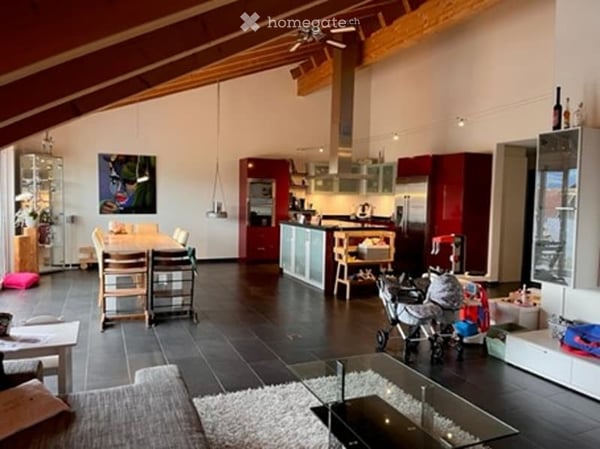 Charmante 4.5-Zimmer-Dachwohnung mit Kamin und Balkon in Kriessern 5