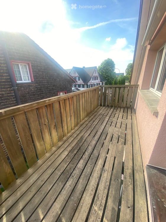 Charmante 5.5-Zimmer-Wohnung mit Holzcharme in Neukirch (Egnach) 12