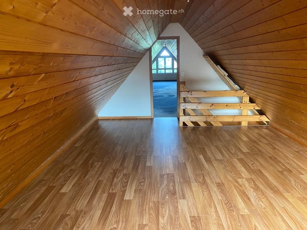 Charmante 5.5-Zimmer-Wohnung mit Holzcharme in Neukirch (Egnach) 15