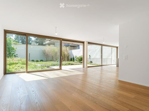 Exklusive Loftwohnung mit privatem Garten in Basel – modern, ruhig und sofort verfügbar 3