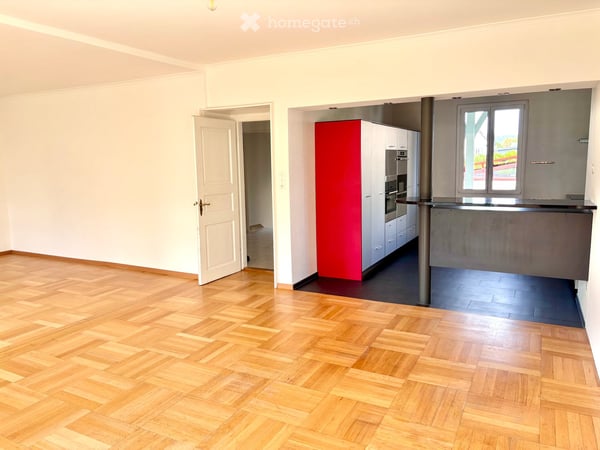Einfamilienhaus / Mehrgenerationenhaus mit Geschichte und Charakter in Pratteln – ab September 2026 12
