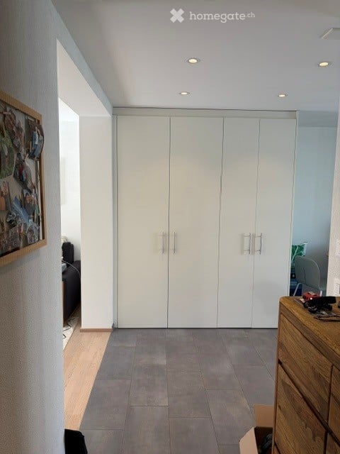 2.5-Zimmer-Wohnung mit Balkon im lebendigen Zürich 8004 5