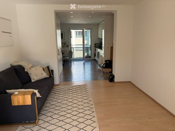2.5-Zimmer-Wohnung mit Balkon im lebendigen Zürich 8004 6