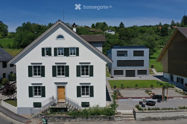 Exklusive 3.5- Zimmerwohnung mit Seesicht 14