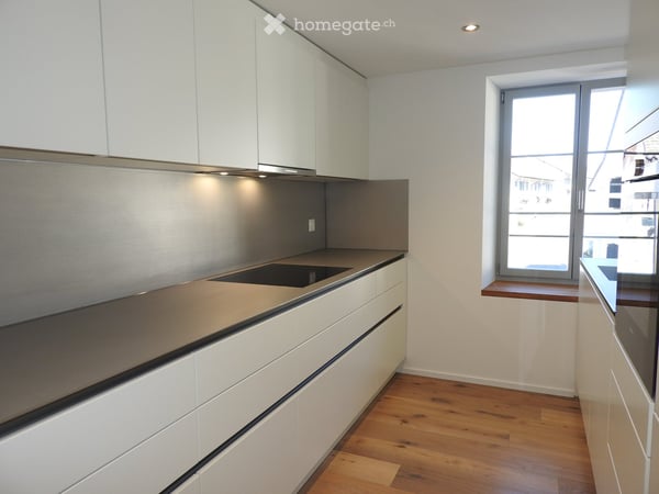 Exklusive 3.5- Zimmerwohnung mit Seesicht 4