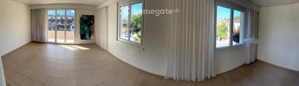 Ausserordentliche Gelegenheit: Helle 5-Zimmer-Wohnung mit Balkon und Bergblick in Merlischachen 6
