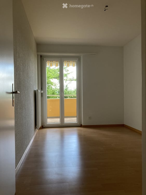 Helle 4-Zimmer-Wohnung mit Balkon in Ostermundigen – ab August 2026 verfügbar 2