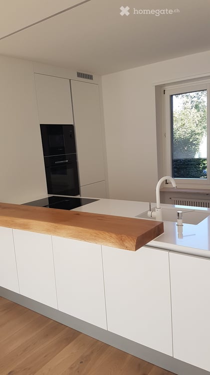 Helle 2-Zimmer-Wohnung im 4. OG mit Lift – Basel, Bärenfelserstrasse, Nähe Rheinufer 1
