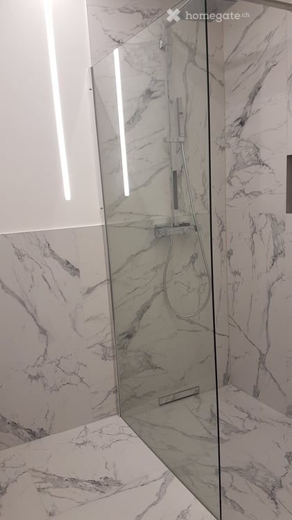 Helle 2-Zimmer-Wohnung im 4. OG mit Lift – Basel, Bärenfelserstrasse, Nähe Rheinufer 4