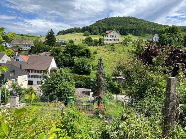 Sonnige Baulandparzelle mit schöner Aussicht – Kesselberg 11, 4446 Buckten 2