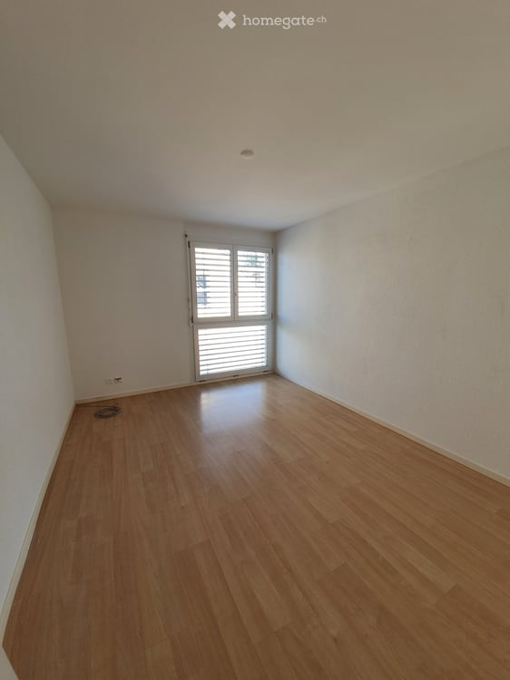 Exklusive 5.5-Zimmer-Maisonettewohnung mit Cheminée und grossem Balkon – Wohnen mit viel Raum 9
