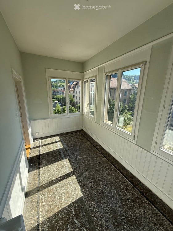 Jugendstilvilla / Charmante 4.5-Zimmer-Wohnung im beliebten Quartier Inneres Lind 10