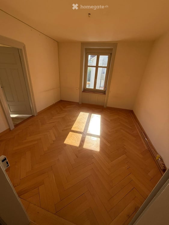 Jugendstilvilla / Charmante 4.5-Zimmer-Wohnung im beliebten Quartier Inneres Lind 6