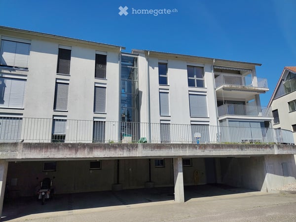 Wohnen im Dorfzentrum von Aesch – 3½-Zimmer-Dachgeschosswohnung mit Balkon 11