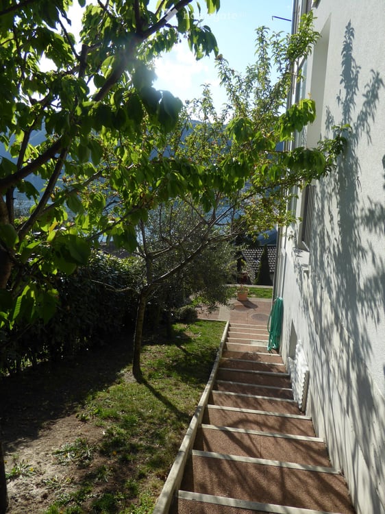 Zu verkaufen Villa Panoramica mit herrlicher Seesicht im Malerischen Bissone TI 34