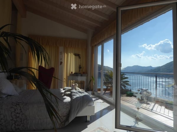 Zu verkaufen Villa Panoramica mit herrlicher Seesicht im Malerischen Bissone TI 1