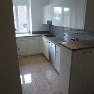 Bright & Quiet 4.5-Room Apartment with Balcony in Zürich's Prestigious 8008 4