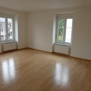 Bright & Quiet 4.5-Room Apartment with Balcony in Zürich's Prestigious 8008 2