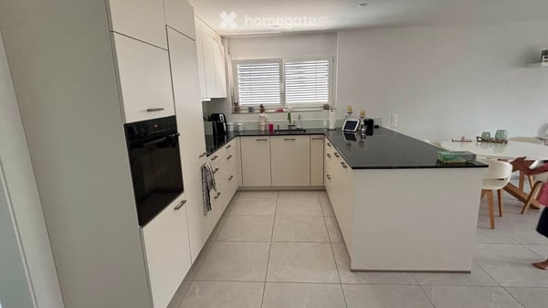 Helle & ruhige 4.5-Duplex-Wohnung 3