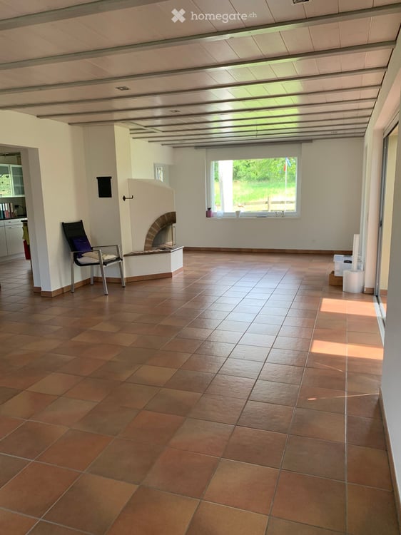 Charmantes Einfamilienhaus mit traumhaftem Garten in Reitnau 12