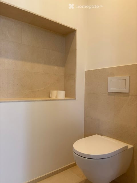 Helle 2.5-Zimmer-Wohnung in Küsnacht ZH – modern renoviert und ruhig gelegen 6