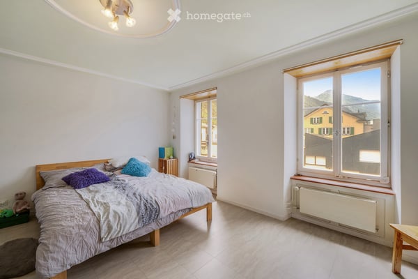 Charmantes Reiheneinfamilienhaus mit Sicht auf die Glarner Alpen 6