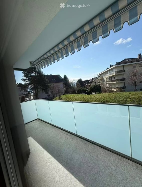 Appartement lumineux à St-Sulpice: 2240.- chf charges et parking compris 4