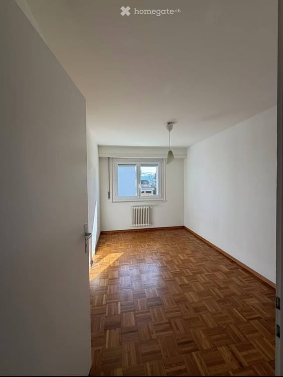 Appartement lumineux à St-Sulpice: 2240.- chf charges et parking compris 1