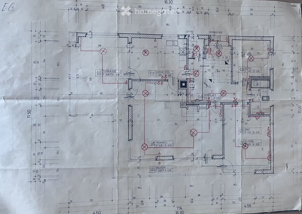 Grosszügiges Einfamilienhaus mit Cheminée und Garten 10