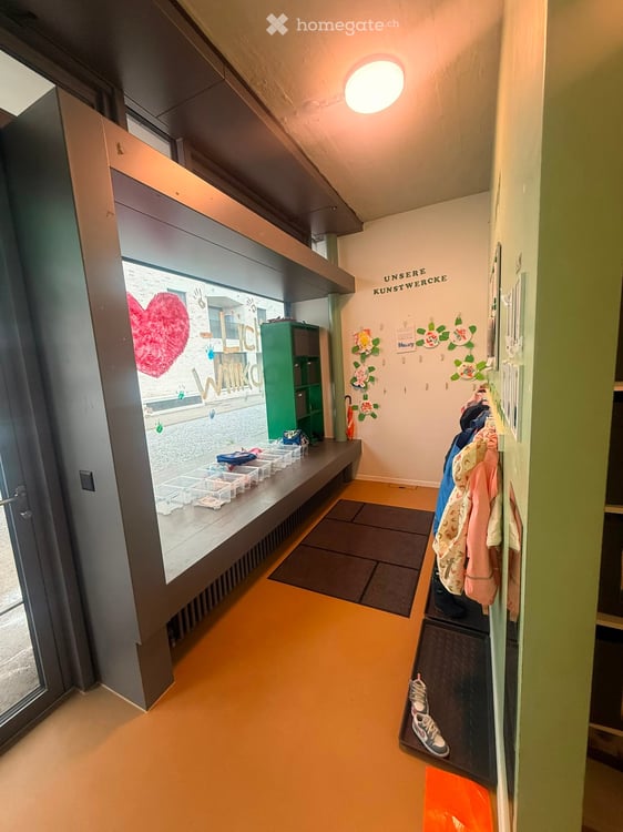 Helle Gewerbe an ruhiger Lage in Schwamendingen – 350 m², rollstuhlgängig, ab Oktober 2026 4