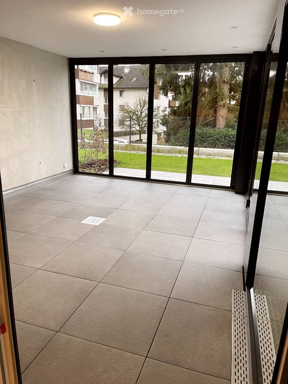 EG-Wohnung im hohen Ausbaustandard, Wintergarten und Gartensitzplatz 5