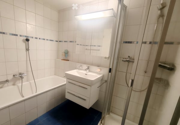 Modernes 5.5/6.5 Zimmer-Reihenhaus in ruhiger Lage Allschwil /5.5-6.5 room row house with a garden 10