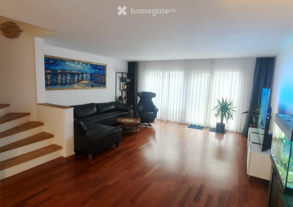 Modernes 5.5/6.5 Zimmer-Reihenhaus in ruhiger Lage Allschwil /5.5-6.5 room row house with a garden 5