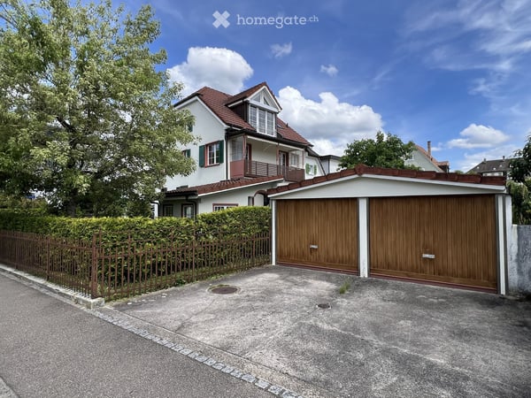 Charmantes Zweifamilienhaus an ruhiger Lage in Birsfelden 2