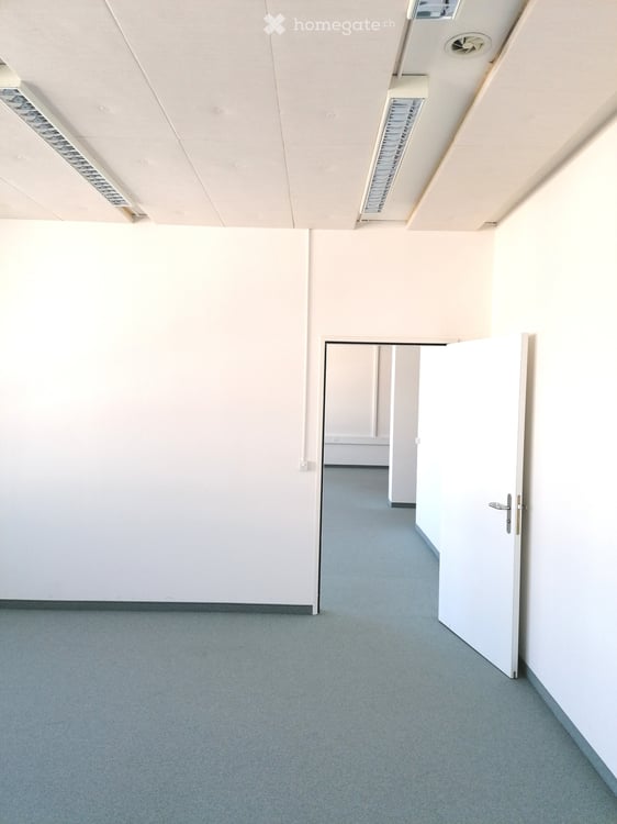 Attraktive Büro- oder Gewerbefläche mit Weitblick – 180 m² im obersten Geschoss 8