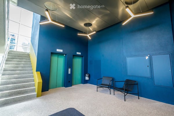 Attraktive Büro- oder Gewerbefläche mit Weitblick – 180 m² im obersten Geschoss 2