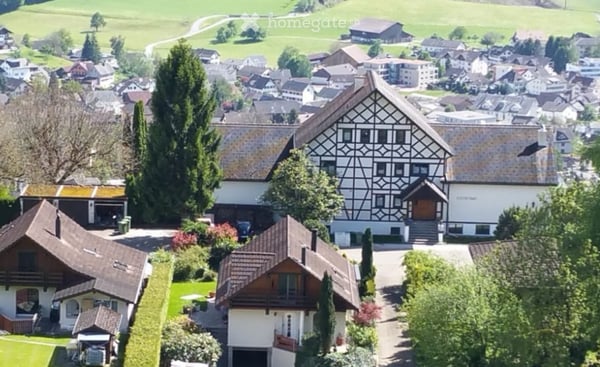 Single house in Eschenbach SG + self contained 2 bed 2 bath apartment 1