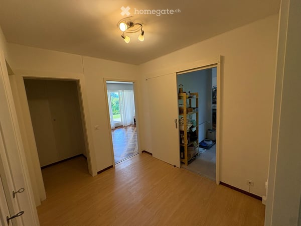 FOR RENT: Spacious 5-room garden apartment (138 m²) in a detached villa – Founex (VD) 12