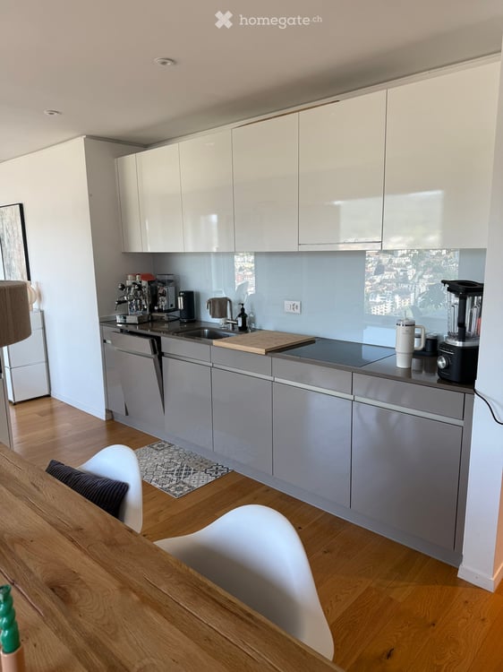 Süd 3.5-Zimmer-Wohnung im 21. Stock mit Panoramablick 4