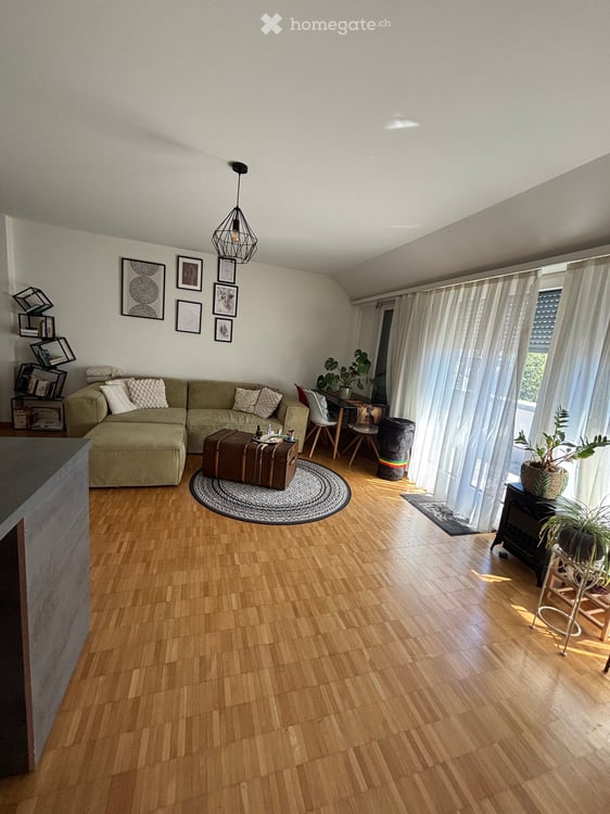 2-Zimmer-Wohnung zur Untermiete (3-6 Monate) 2