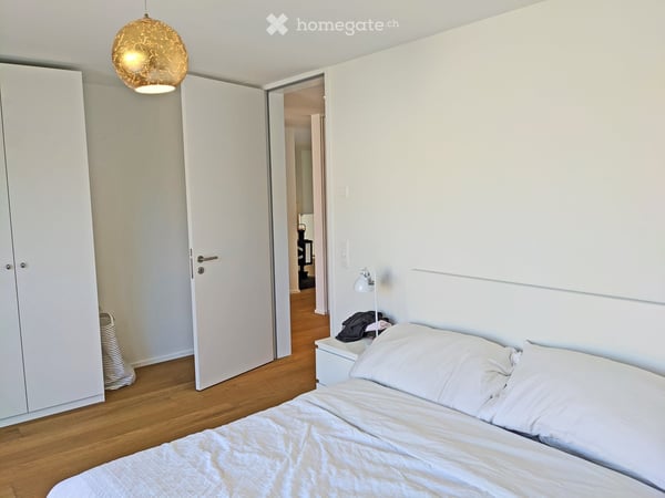 Grosszügige 4.5-Zimmer-Attikawohnung mit zwei Terrassen, 2 Minuten vom Bahnhof Esslingen entfernt 12