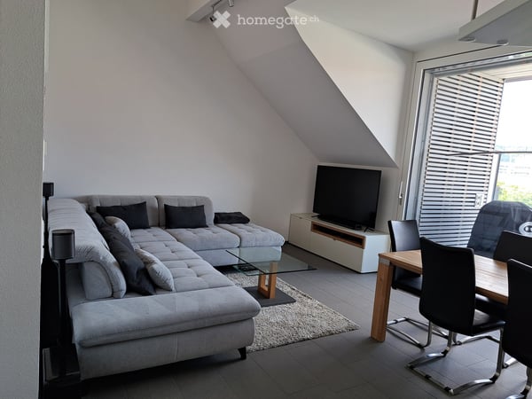 Exklusive 4.5-Zimmer-Maisonette-Dachwohnung mit Sonnenterrasse & Komfort im Dorfkern von Adlikon 12