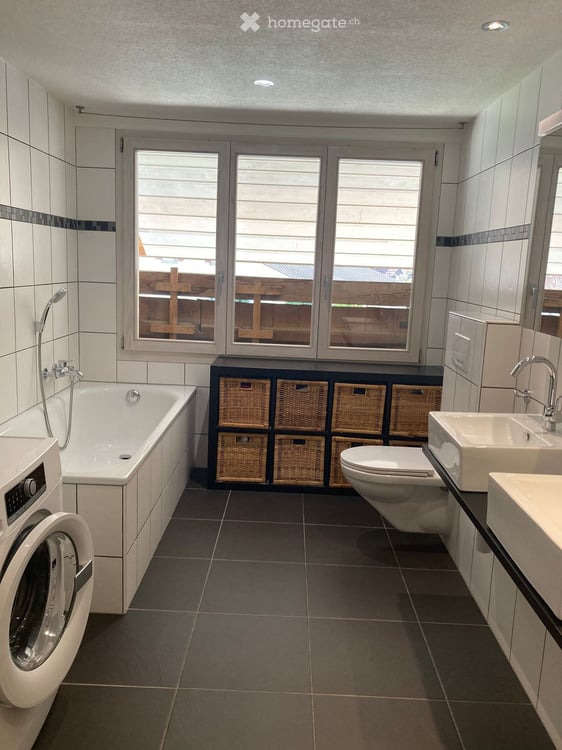 Helle 4.5-Zimmer-Wohnung an zentraler Lage in Rohrbach 4