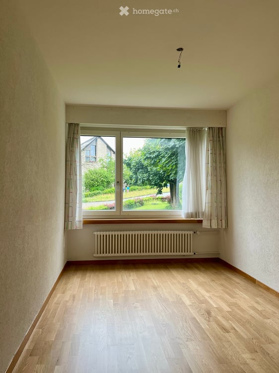 Helle 5.5-Zimmer-Wohnung mit Balkon und Garage in Küsnacht ZH 21
