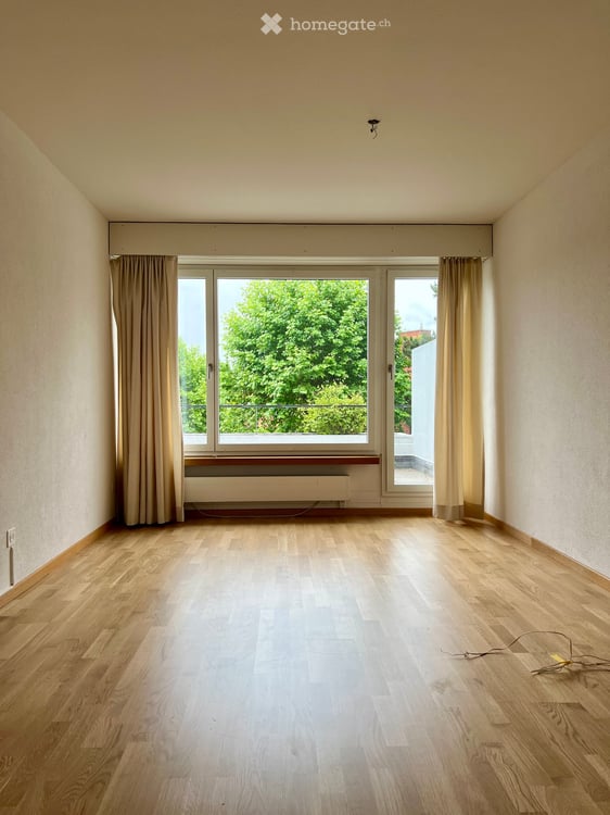 Helle 5.5-Zimmer-Wohnung mit Balkon und Garage in Küsnacht ZH 17