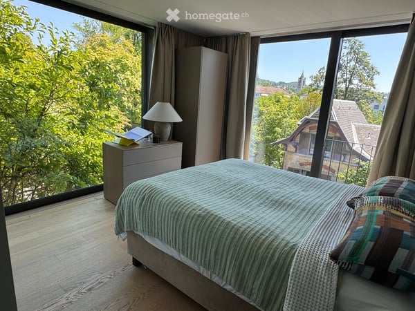 Exklusive 5.5-Zimmer-Wohnung über die ganze Etage im Privatpark 5