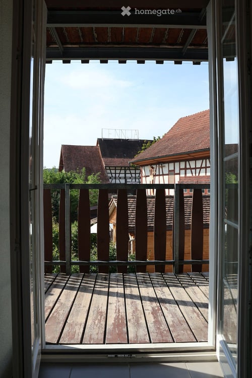 Grosszügige Wohnung in historischem Riegelhaus 20