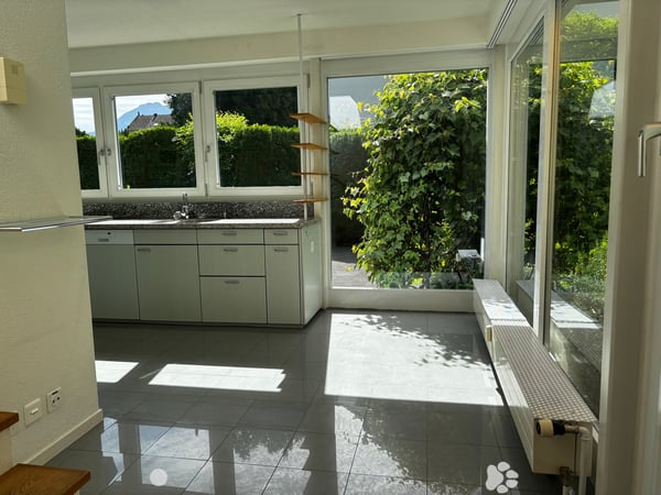 Wohnen & Arbeiten unter einem Dach – stilvolle 4-Zimmer-Wohnung an ruhiger Lage direkt an der Aare 3